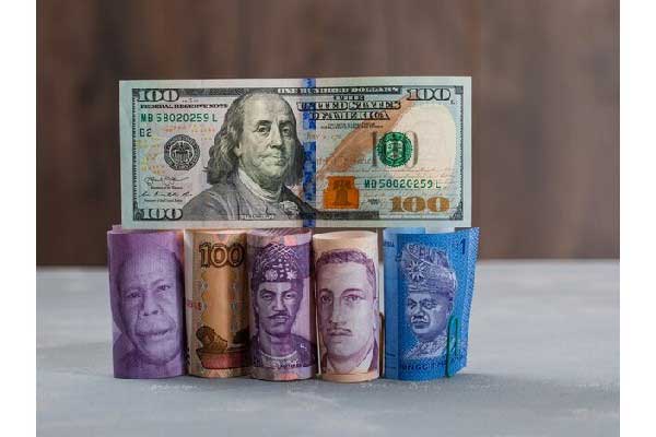 林义相：散户赔了几百亿管理机构却收了几十亿管理费，这种现象值得重视