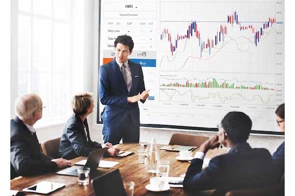 贵金属概念延续强势 豫光金铅2连板